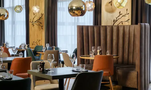 Haust Restaurant 
