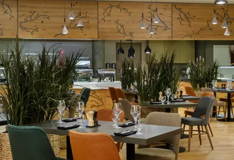 Haust Restaurant