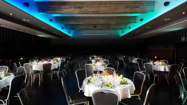 37161060073 81Ca739044 O