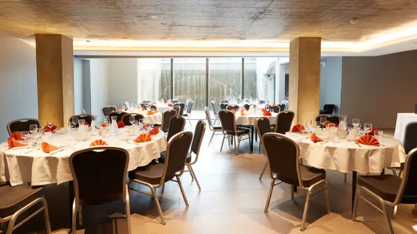 37832308356 0757E48cc3 O