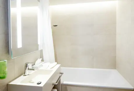 Fosshotel Reykholt Superior Bathroom