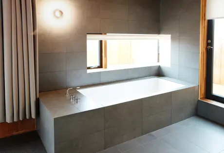 Fosshotel Mývatn Suite Bathroom