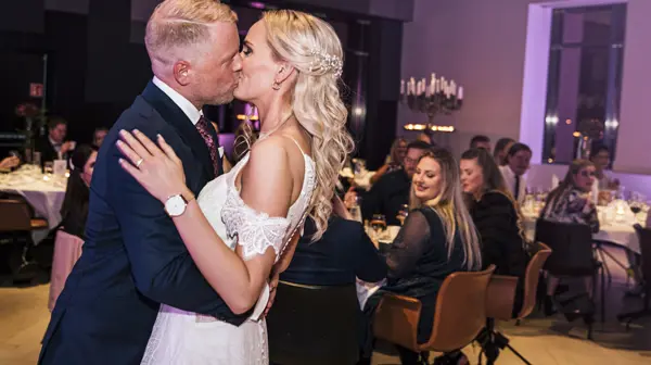 49140783988 0Aa1f39632 O