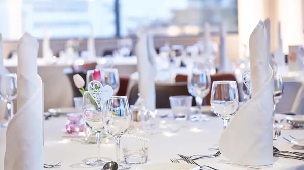 38920389714 886C16f88b O