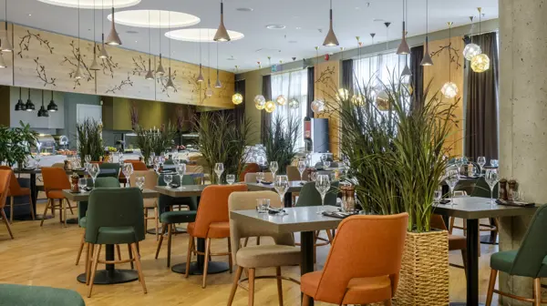 Haust Restaurant 