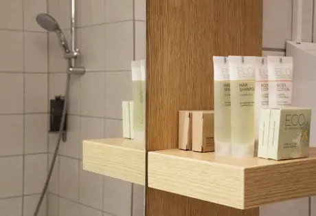 Fosshotel Rauðará Standard Single Room Bathroom