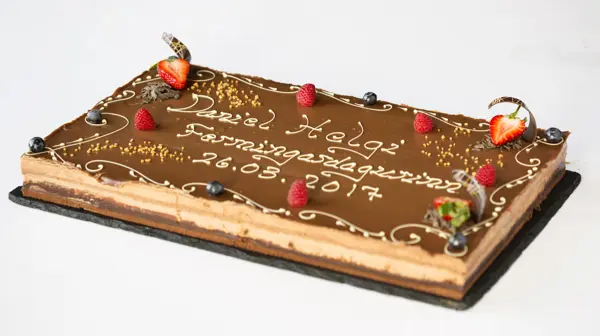 26360788557 F7c45f1708 O