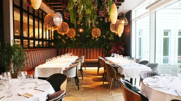 54367532340 5E53e4e390 6K